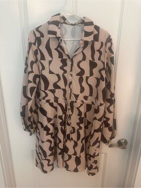 Wavy Print Beige and Dark Brown Dress